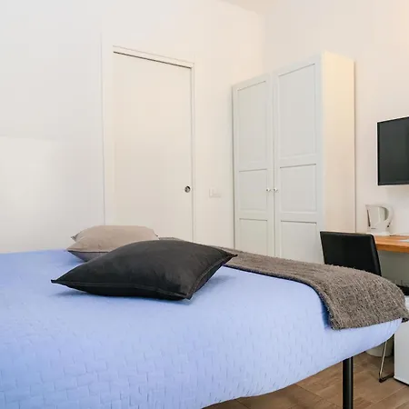 Lia Cinque Terre Wave ゲストハウス